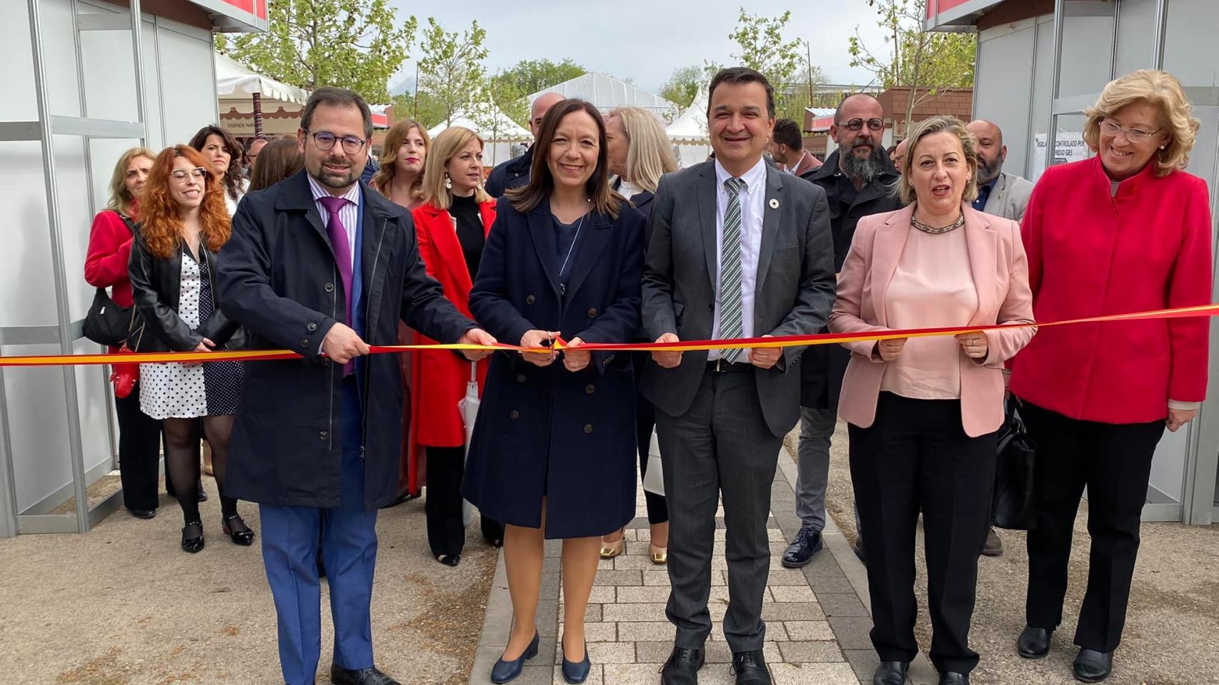 Inaugurada la 'XIV Feria de los Sabores’ en Alcázar de San Juan.