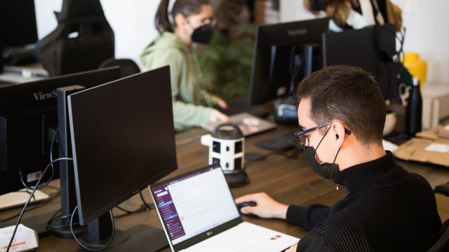 La escuela coruñesa Hack a Boss.