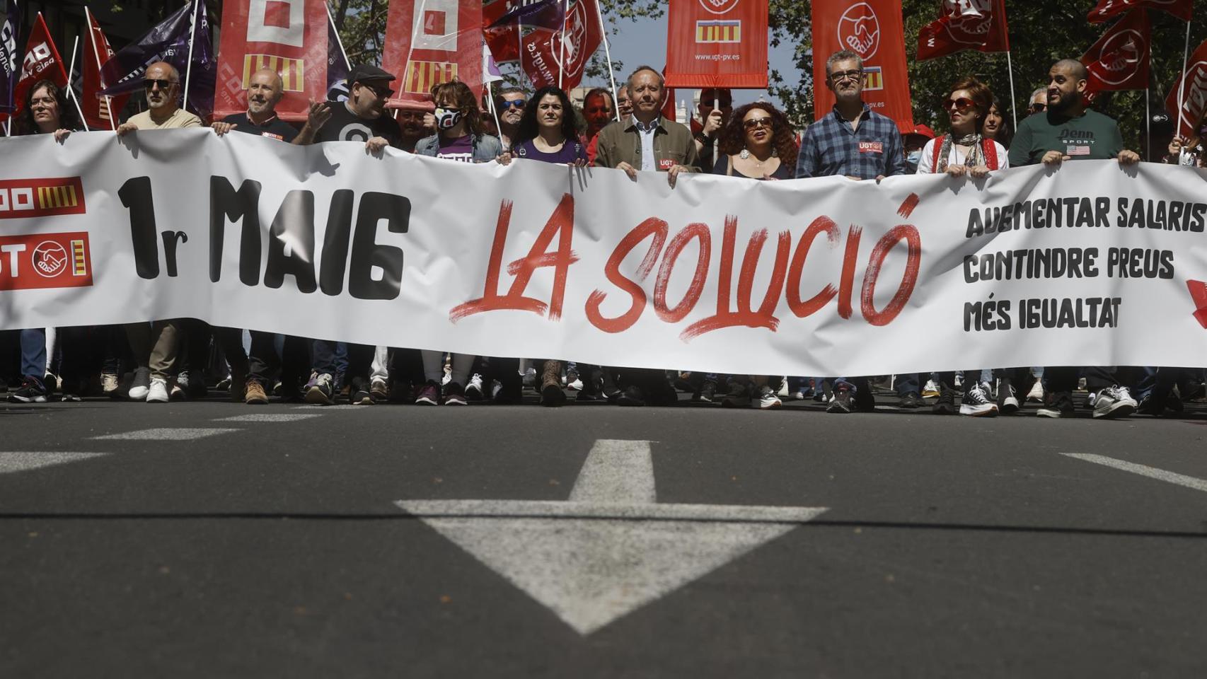 Cabeza de la manifestación del Primero de Mayo en Valencia.