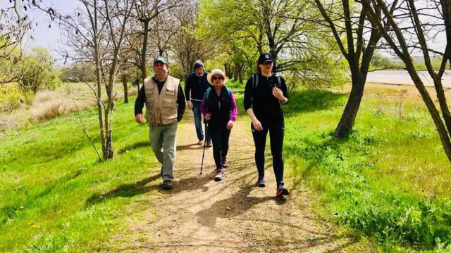 Ester Muñoz termina el primer tramo del Camino de Santiago en León para detectar sus necesidades