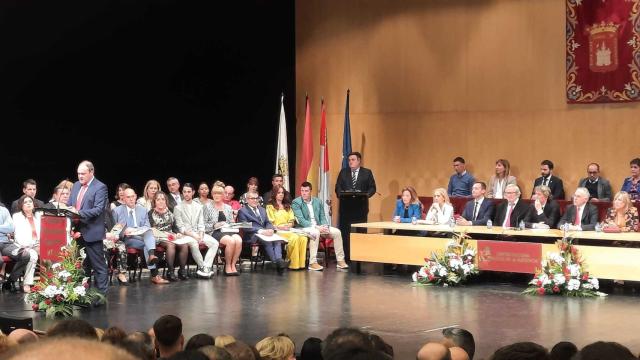 El Palacio de la Audiencia de Soria se volvió a llenar de ilusiones sanjuaneras