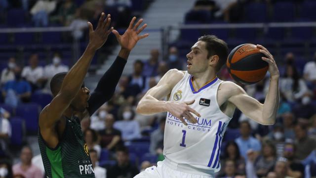 Fabien Causeur durante el Real Madrid - Joventut