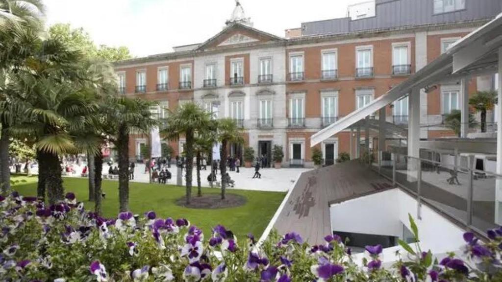 Un preso se da a la fuga durante una visita al museo Thyssen: pidió ir al baño y huyó corriendo