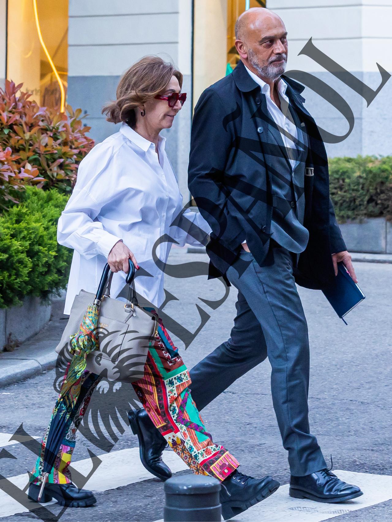 Ana Rosa Quintana se ha mostrado junto a su marido, Juan Muñoz, tras su operación.