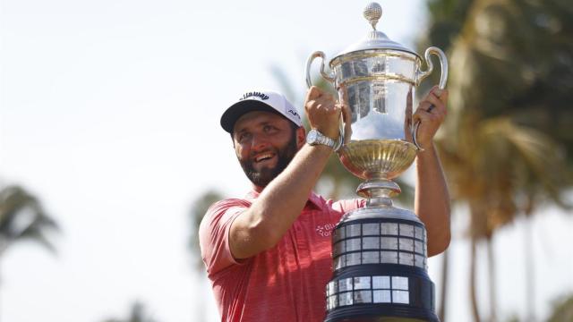Jon Rahm celebrando el título del Abierto de México