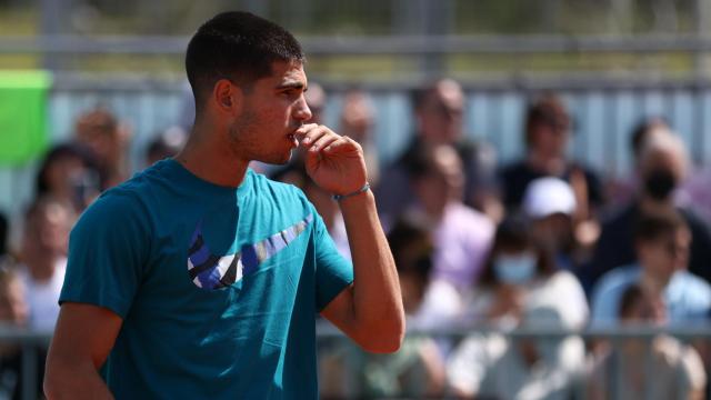 Carlos Alcaraz, en un entrenamiento del Mutua Madrid Open 2022