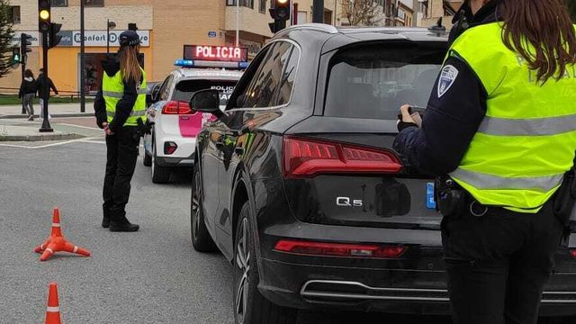 Un control de circulación de la Policía Local de Albacete.