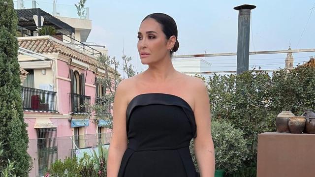 Vicky Martín Berrocal en una imagen reciente de sus redes sociales, luciendo el 'outfit' de su Feria de Abril.