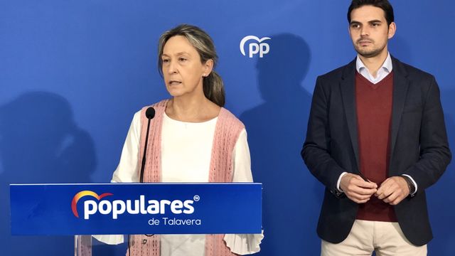 Ana Guarinos, este martes en Talavera de la Reina (Toledo) durante una rueda de prensa.