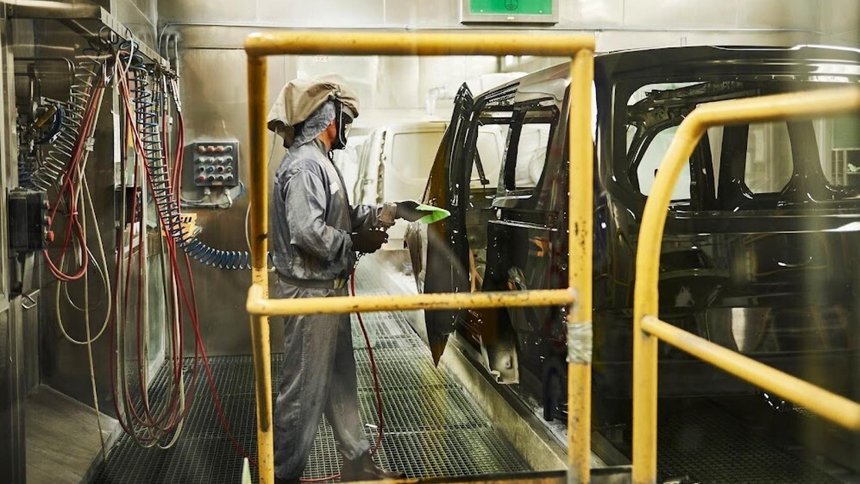 Planta de pinturas de Ford Almussafes.