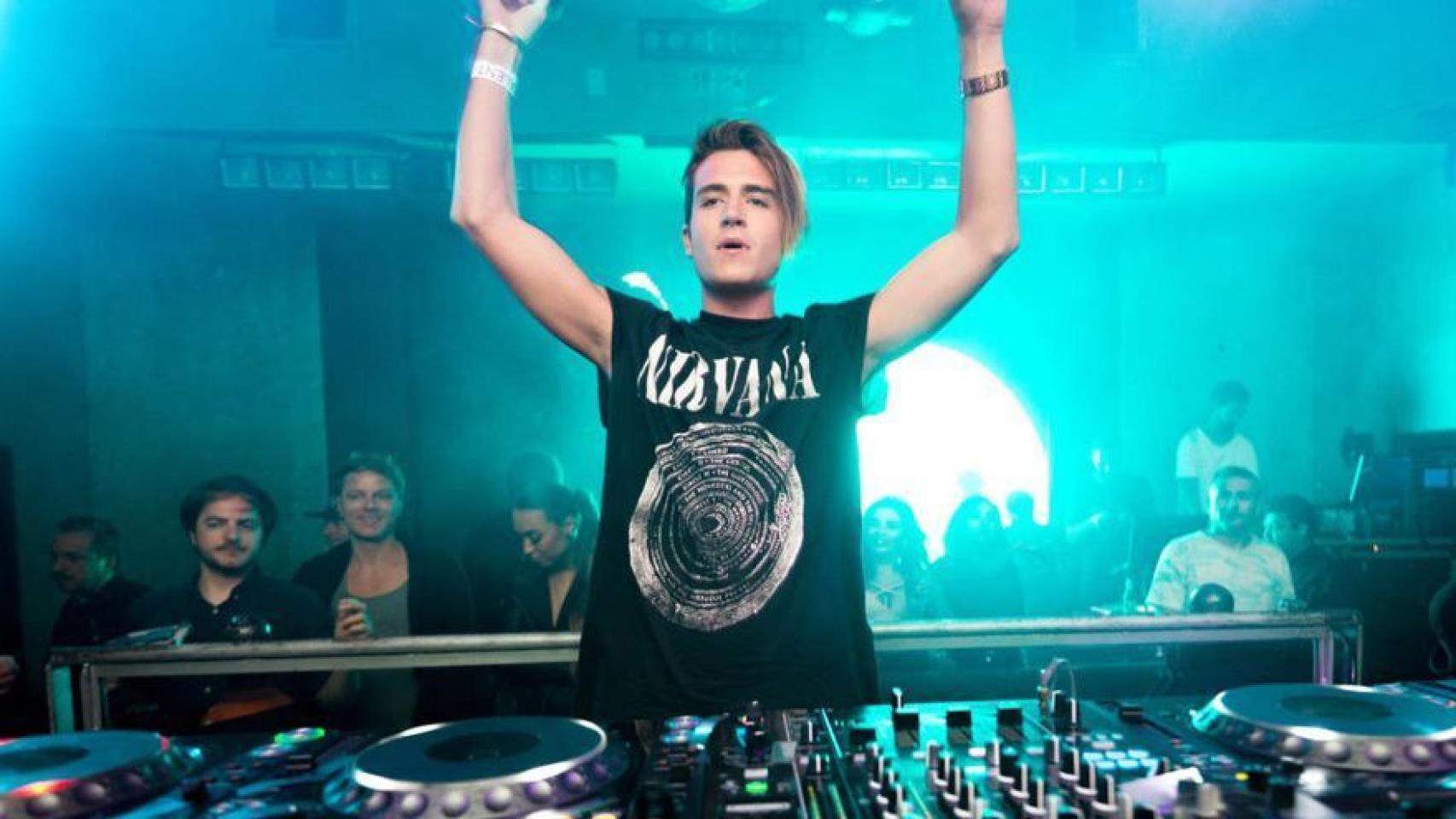 Danny Ávila, el DJ encargado de amenizar la presentación internacional de Khosmium.