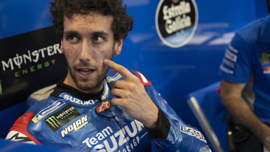 Alex Rins, en el box