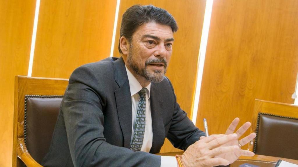 El alcalde de Alicante, Luis Barcala, en imagen de archivo.