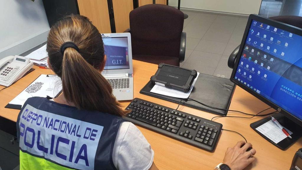 Agente de la Policía Nacional de Valladolid
