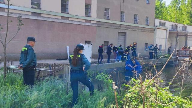 Hallan el cadáver de una joven en balsa de agua de una harinera de Benavente