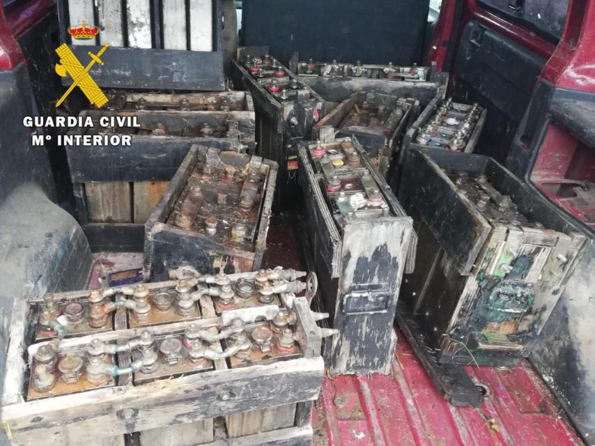 Detenidas tres personas en Burgos por robar 12 baterías de una estación de ferrocarril