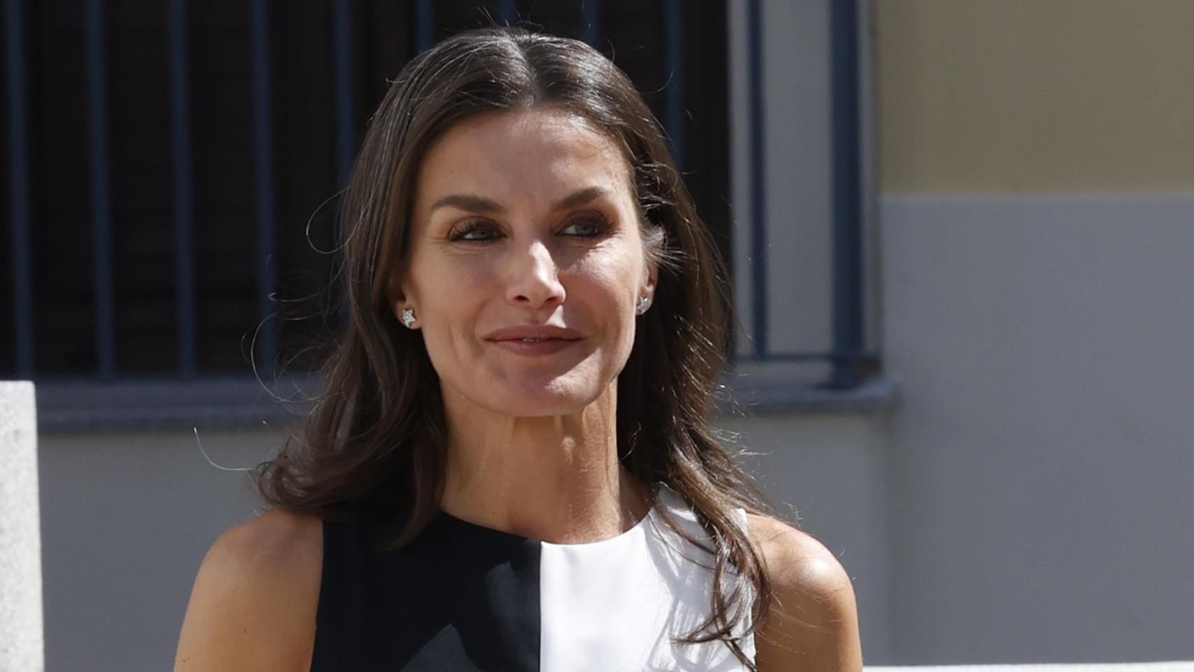 Letizia en la entrega de los 'Premios Reina Letizia 2021'.