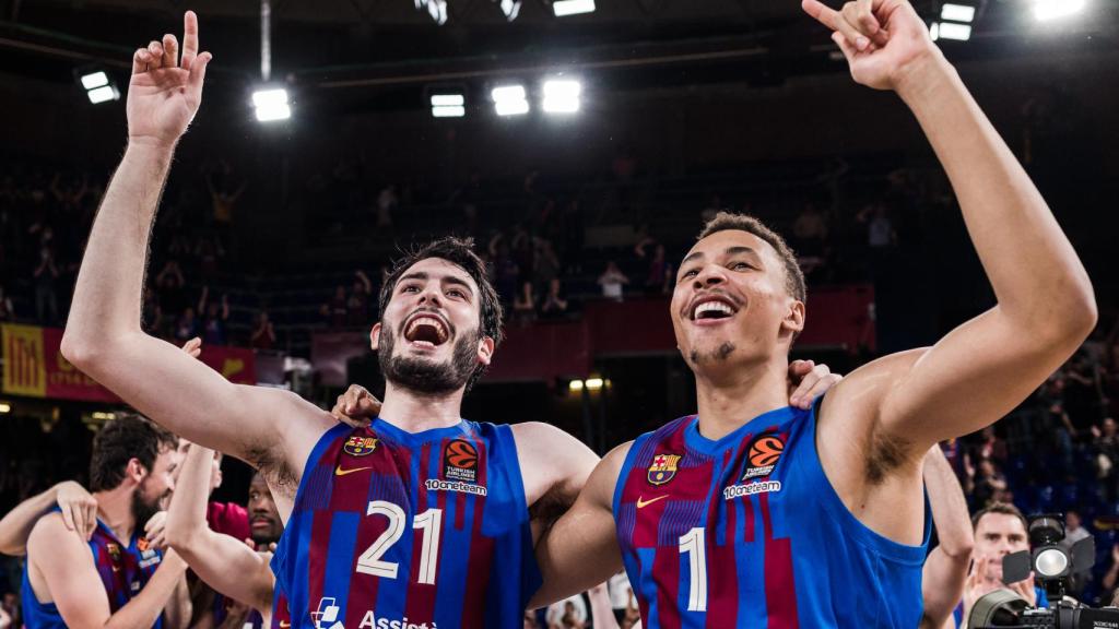 Alex Abrines y Dante Exum celebrando el pase a la Final Four de la Euroliga