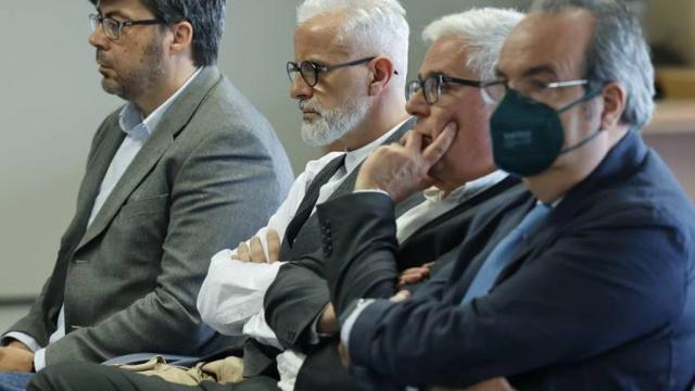 Marcos Benavent, junto al resto de acusados, en el juicio que se celebra estos días en Valencia.