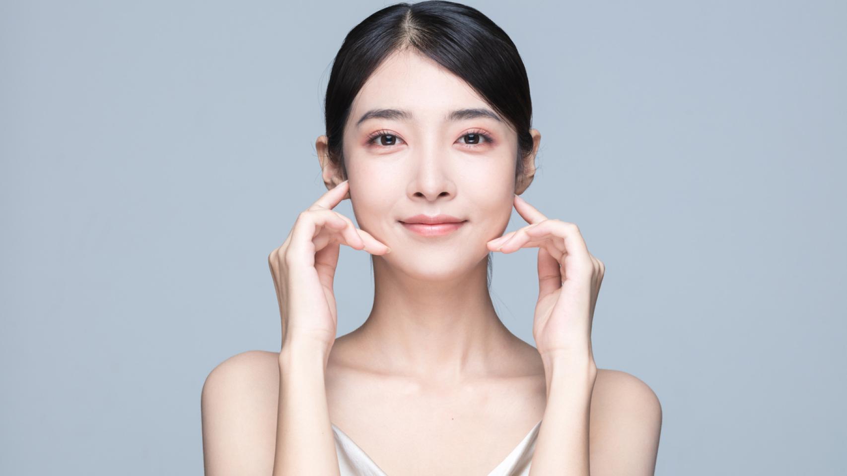 Los trucos de la gurú de belleza japonesa Hiroi Muraki con los que rejuvenece la mirada.