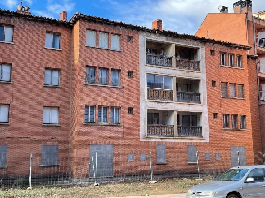 Edificio en Valencia de Don Juan