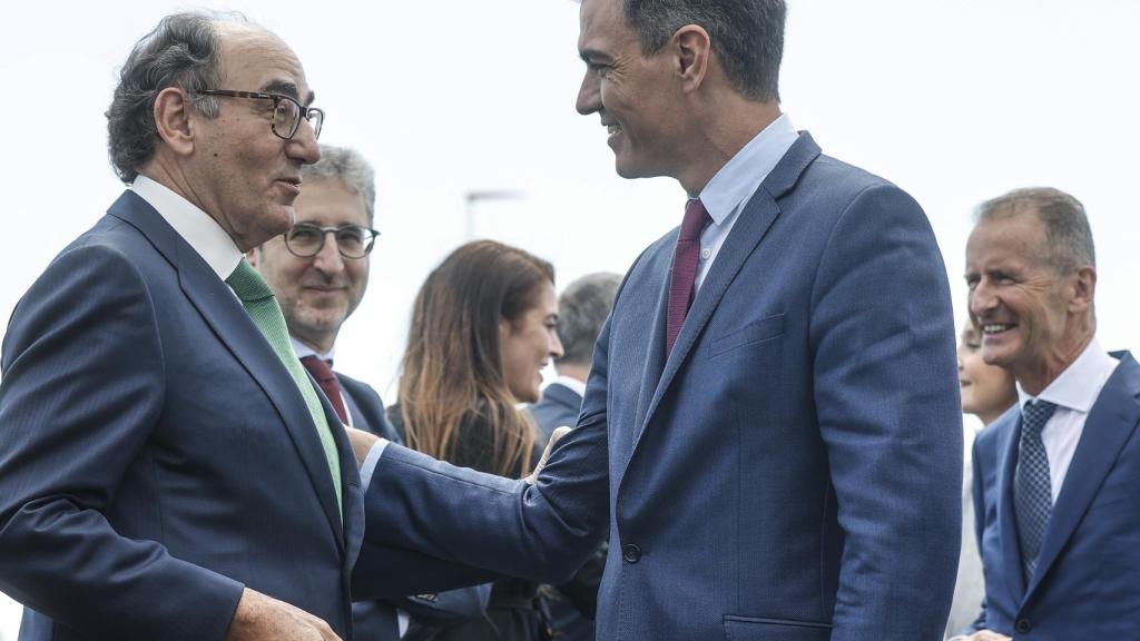 Galán (Iberdrola): Solamente los tontos que siguen con la tarifa regulada del Gobierno pagan más luz