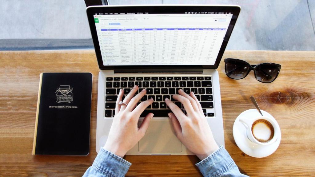 Los exámenes 'online' ayudan al desarrollo y la inclusión social de aquellas personas con más dificultades.