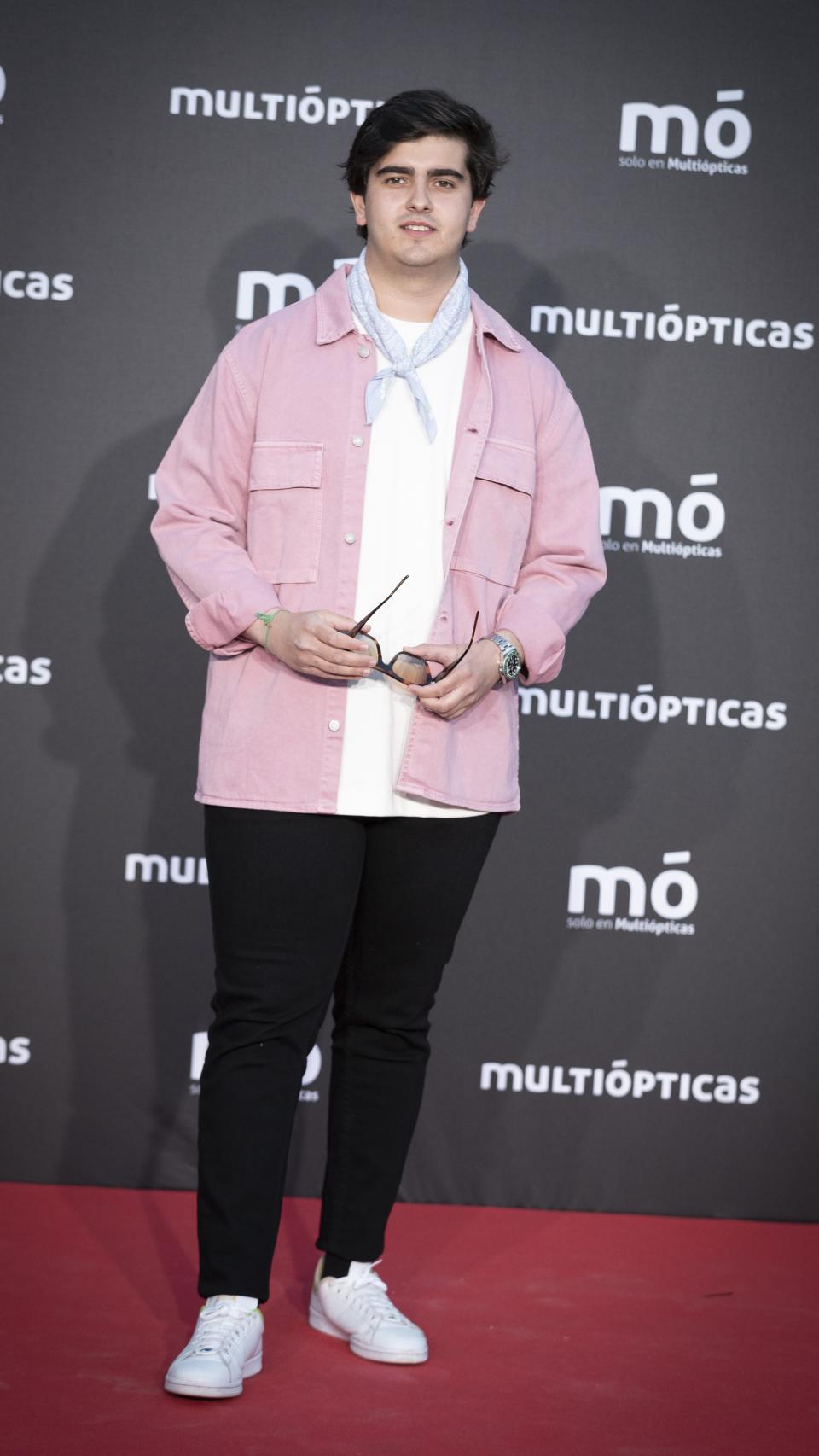 Jorge Bárcenas posando en el 'photocall' del evento organizado por Multiópticas.
