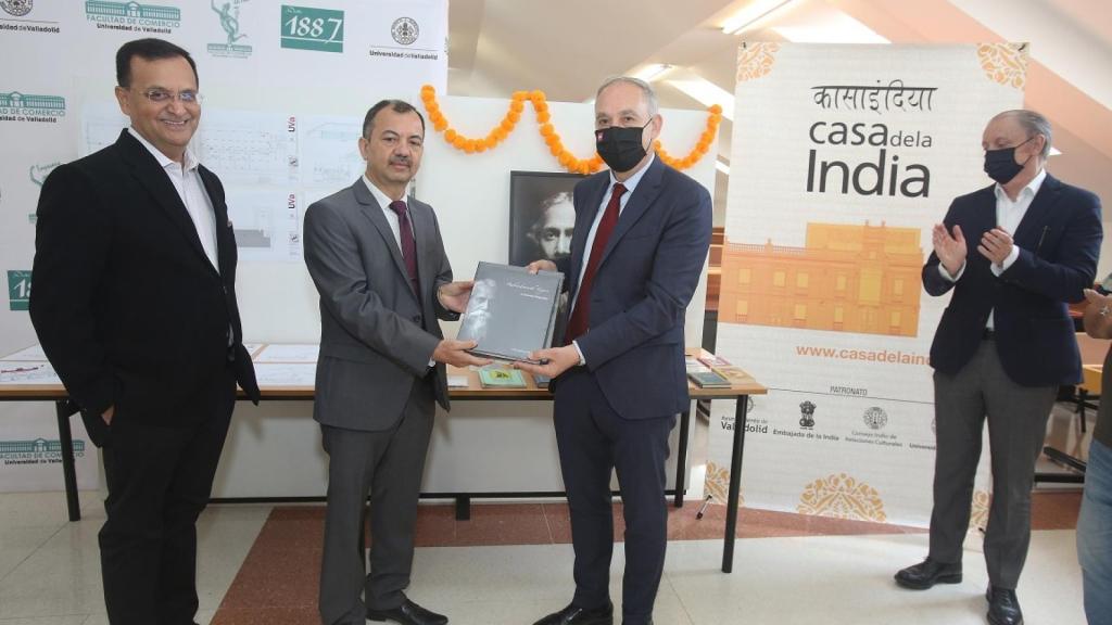 Inauguración del congreso internacional ‘La escuela del poeta Rabindranath Tagore’.