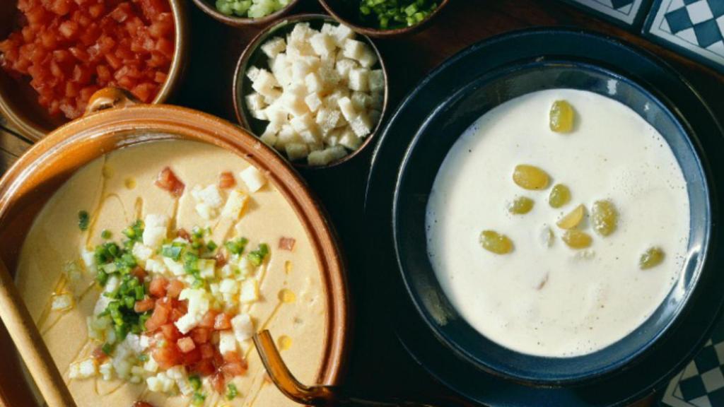 Su color lo hace muy reconocible en comparación con otras sopas frías.