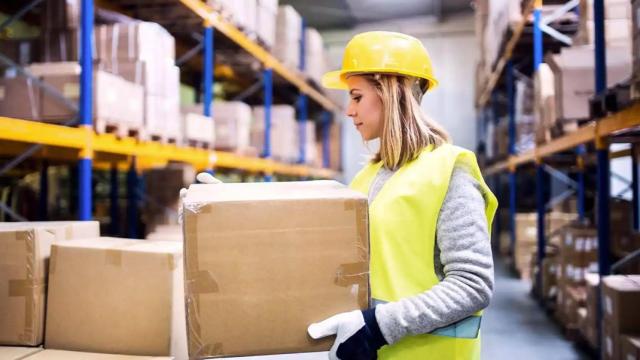 Una empresa de Marchamalo (Guadalajara) ofrece 200 empleos para la campaña de rebajas