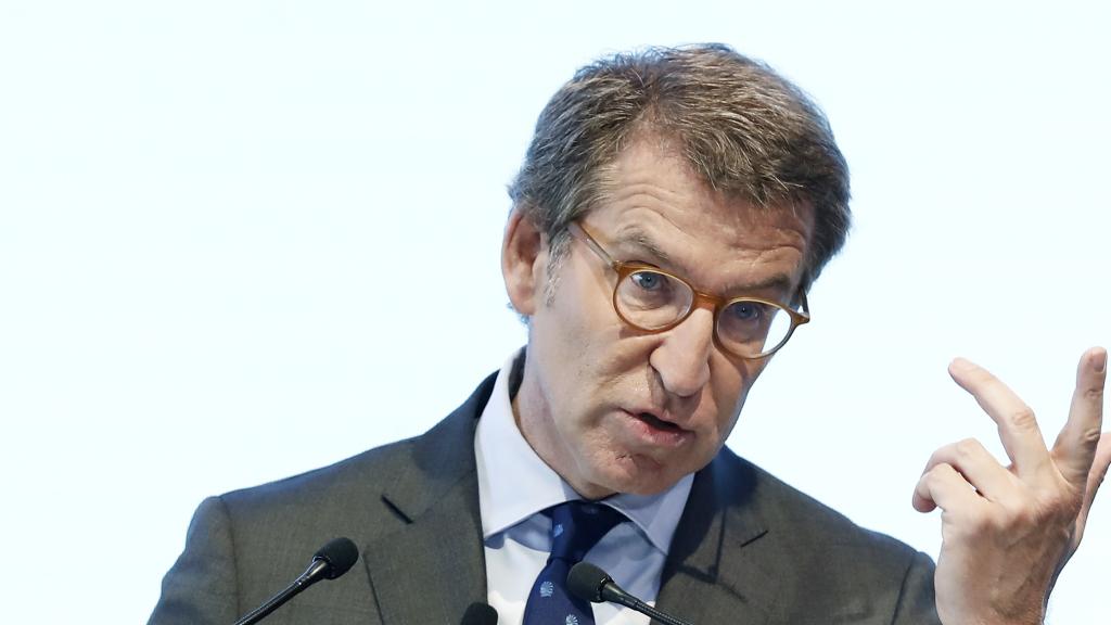 El presidente del PP, Alberto Núñez Feijóo, en la Reunión del Círculo de Economía, en Barcelona.