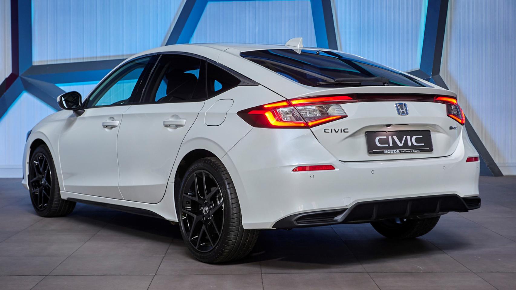 Nuevo Honda Civic: todas las fotos de este coche híbrido que llega en octubre