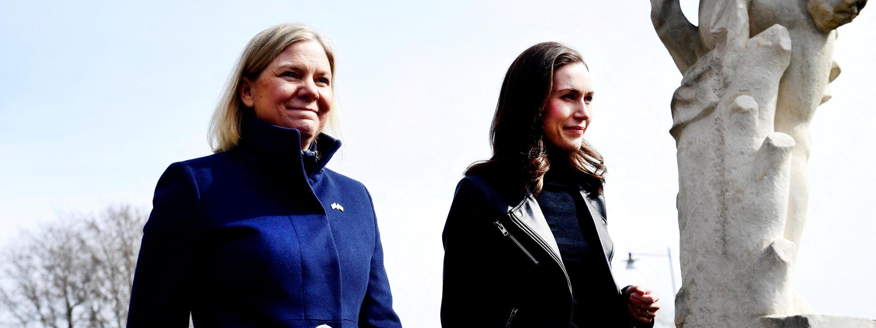 La primera ministra de Finlandia, Sanna Marin, y el presidente de Finlandia, Sauli Niinisto.