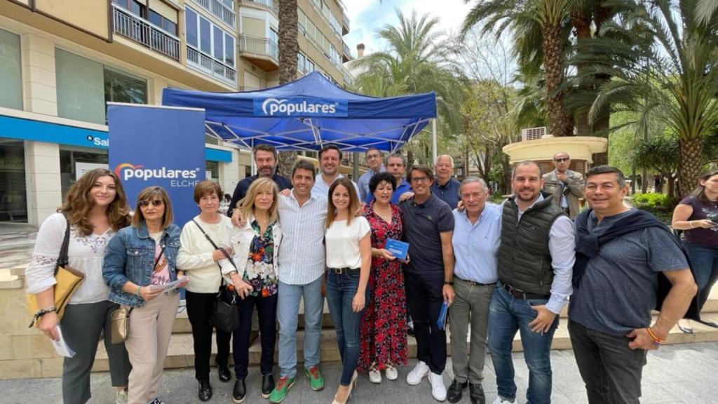El presidente del PPCV, Carlos Mazón, ha presentado en Elche la propuesta fiscal del partido.