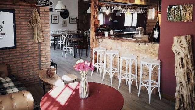 Restaurante el Balcón del Dulce de La Cabrera.