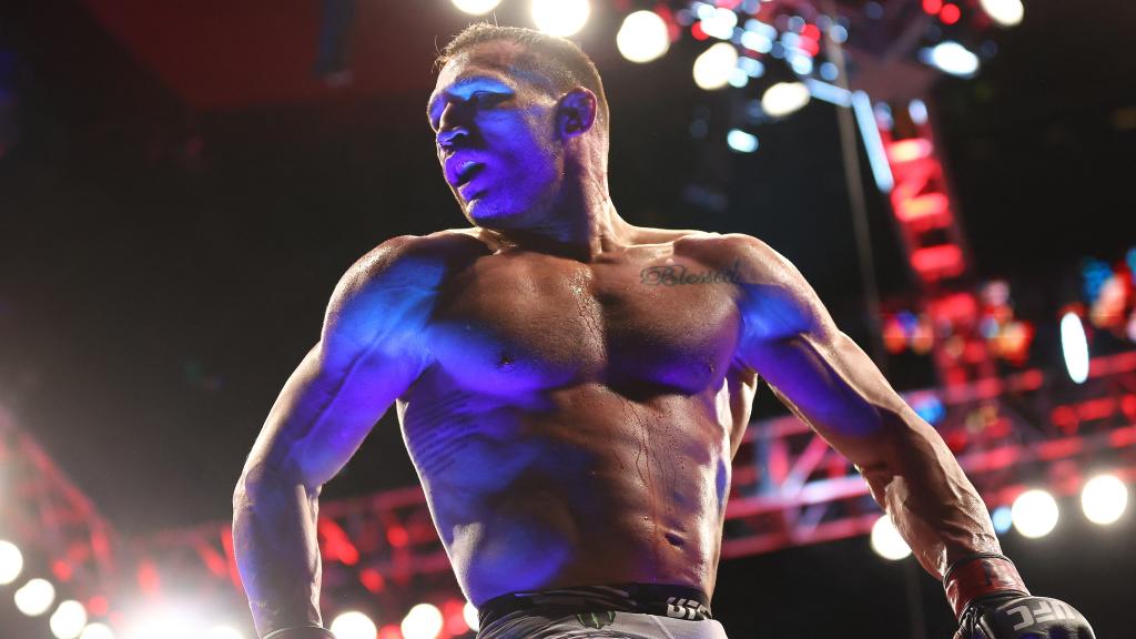 Michael Chandler, tras ganar su combate en el UFC 274
