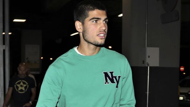 Carlos Alcaraz en las inmediaciones del restaurante Zielou en Madrid.