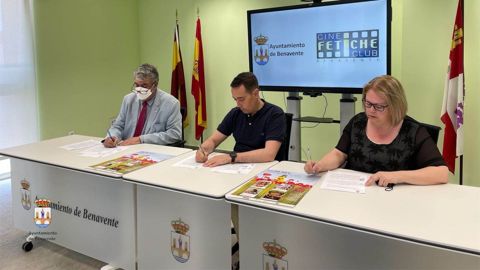 Cine-Club Fetiche de Benavente podrá divulgar la cultura de la imagen con 5.000 euros de subvención municipal