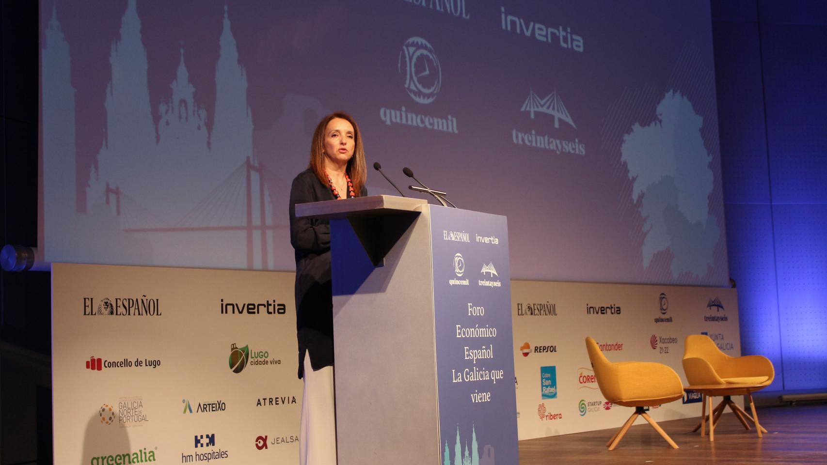 Rocío Pazos Toba, directora territorial de Santander en Galicia, durante el Foro Económico Español 'La Galicia que viene', que organizan EL ESPAÑOL, Invertia, Quincemil y Treintayseis.