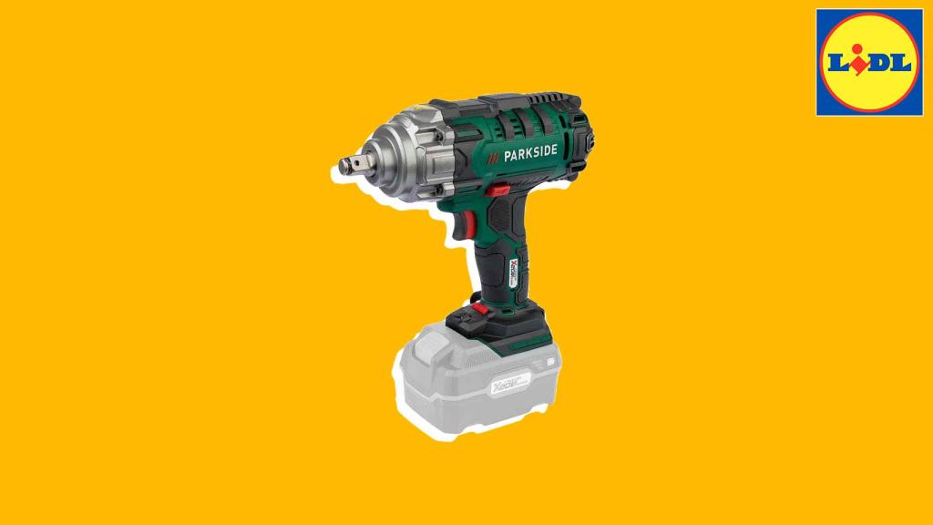 Atornilladora de Lidl en un fotomontaje.