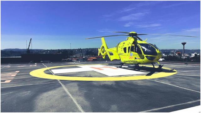 El herido fue evacuado al CHUAC.