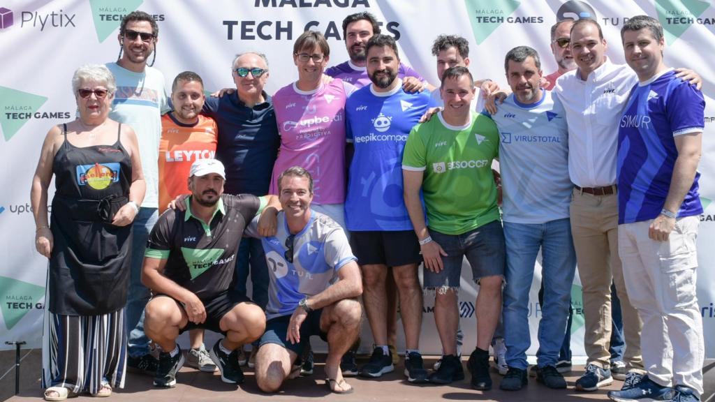 Representantes de las empresas participantes.