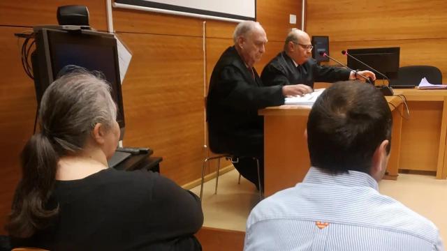 La pareja en la sala