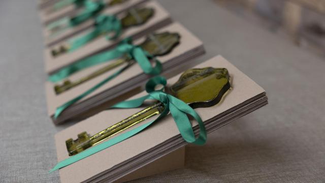 Las llaves con las que los municipios de la red se 'hermanan' con el vidrio.