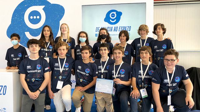 Los alumnos de las Acacias-Montecastelo que representarán a Galicia en la CanSat.