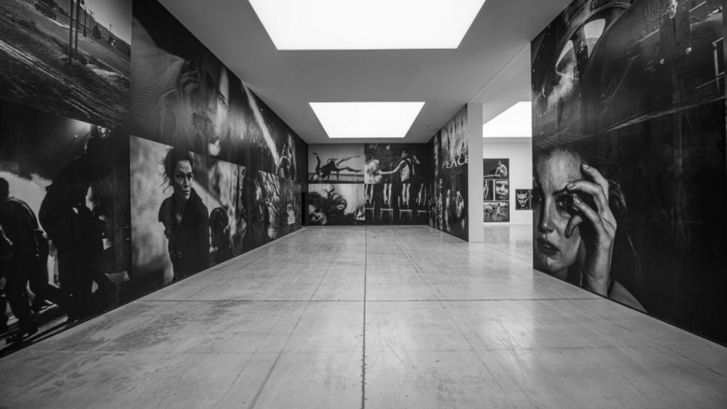Peter Lindbergh Untold-stories  en A Coruña, supervisada por la Fundación Peter Lindbergh.