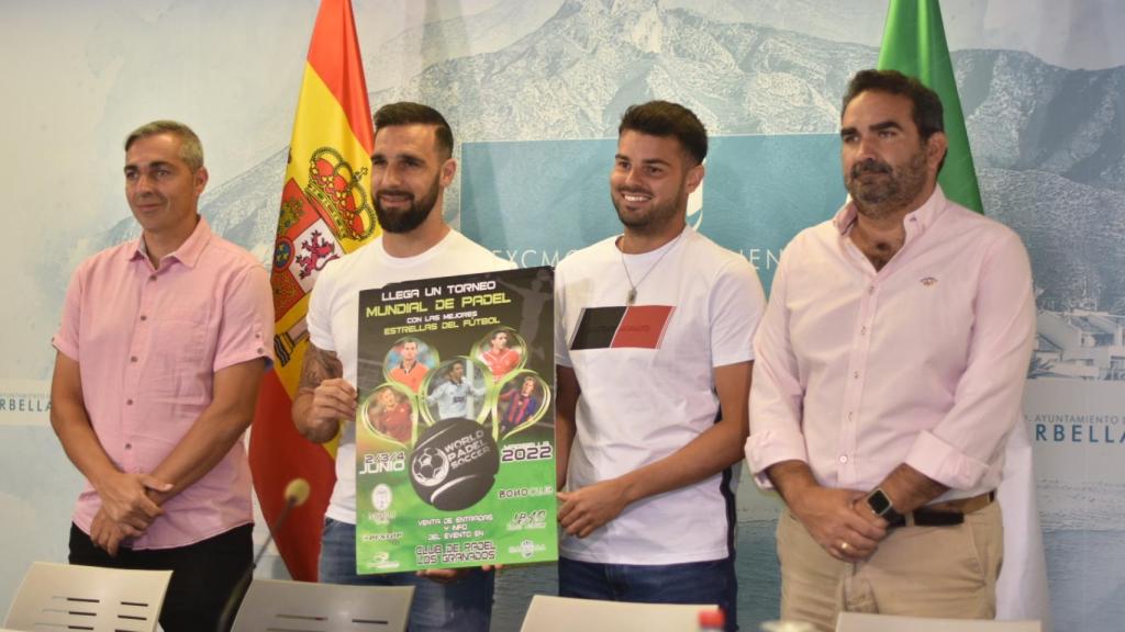 De izq a der; Eusebio Gómez, Jesús Gámez, José Bernal y Manuel Cardeña.