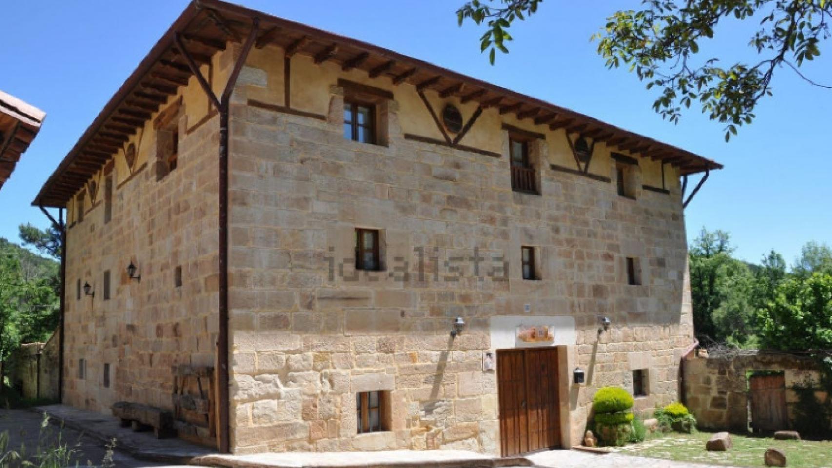 Casa rural a la venta en Burgos.