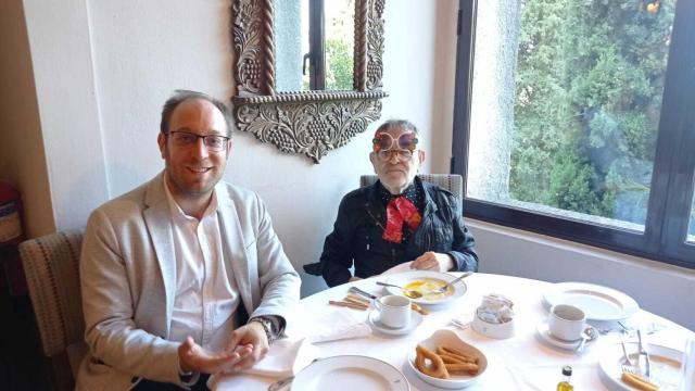 El alcalde de Ciudad Rodrigo, Marcos Iglesias, y Fernando Arrabal